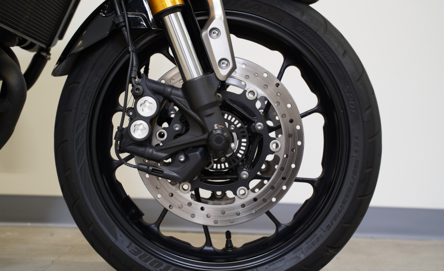 اهمیت ترمز ABS موتور سیکلت